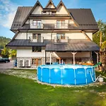 Elzbieta Semesteranläggning (resort) Poronin